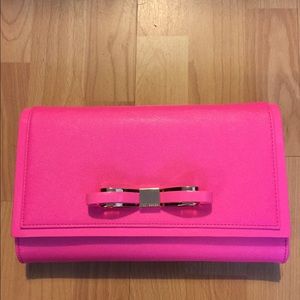 Ted Baker Pink Bow Clutch 🎀